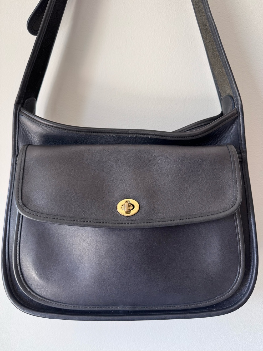 Vintage Coach Taft Navy Blue - Picture 2 of 9